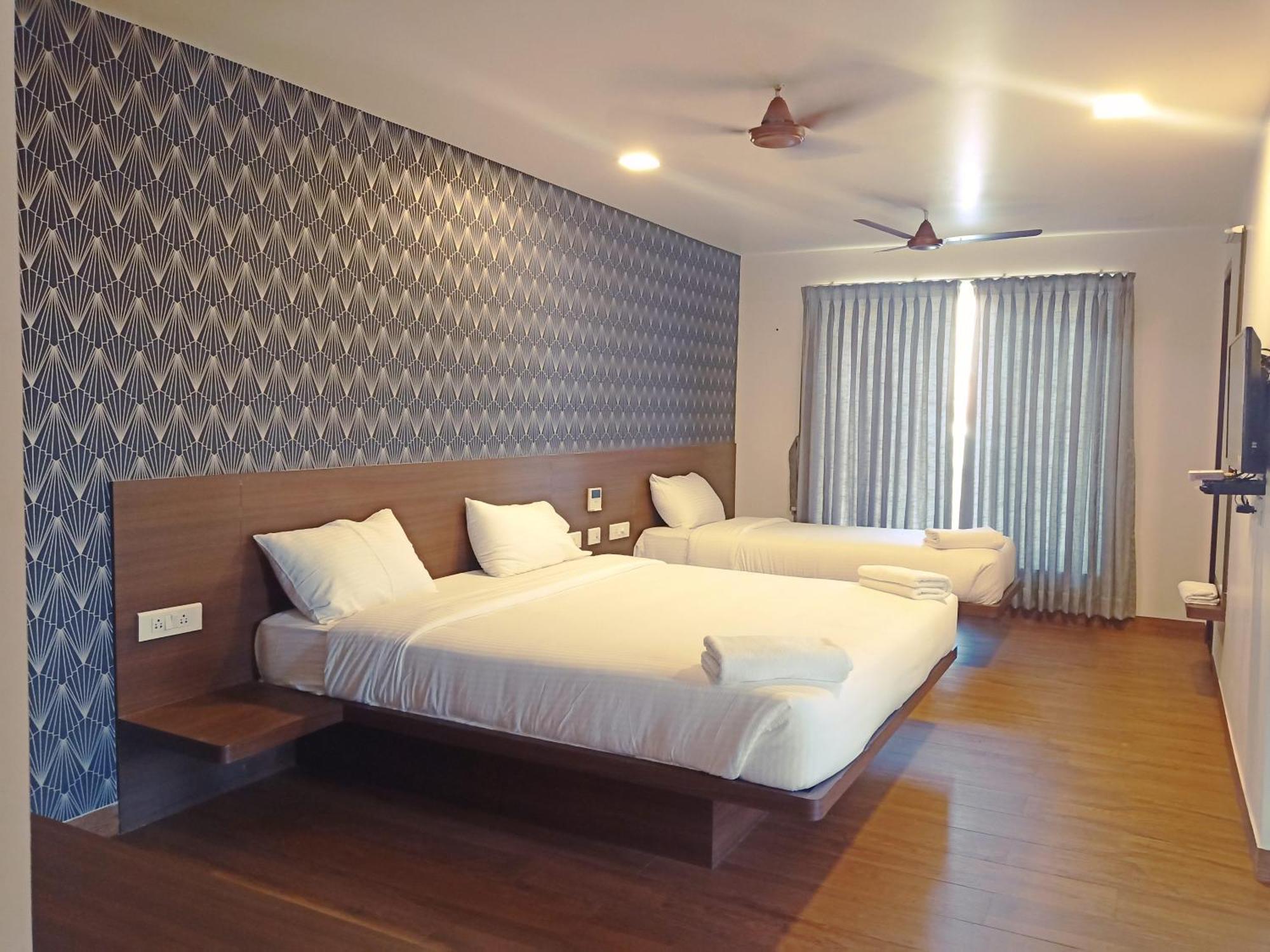 Hotel Vintage Castle Coimbatore Extérieur photo